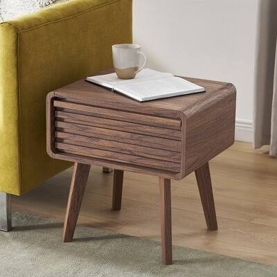End Table with Storage I86880