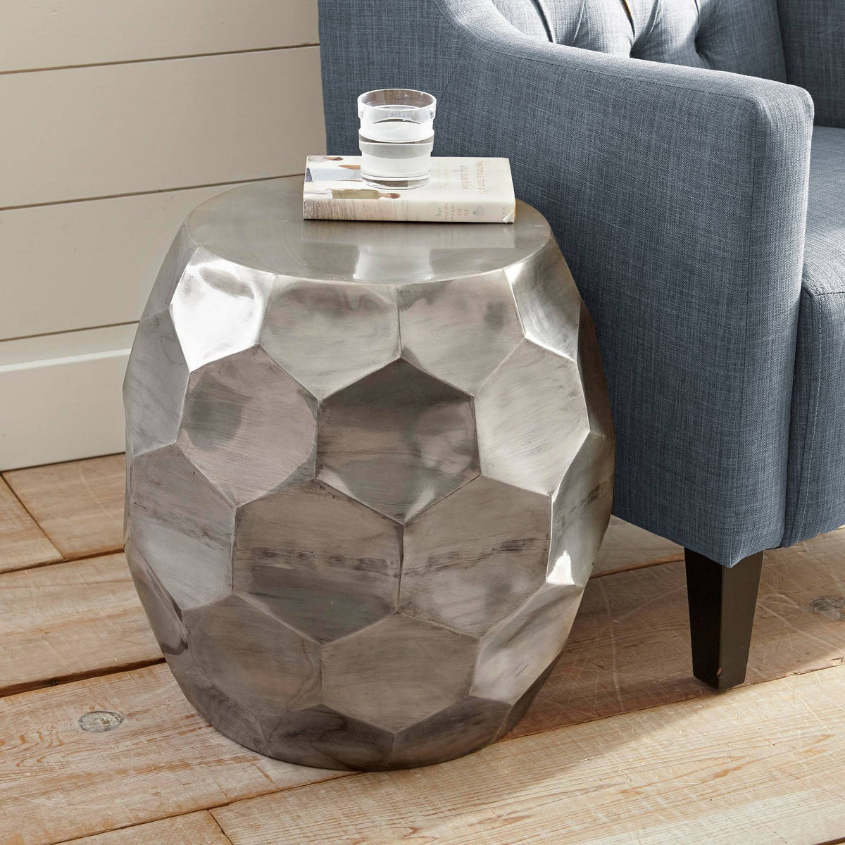 Nickel Round End Table I829139